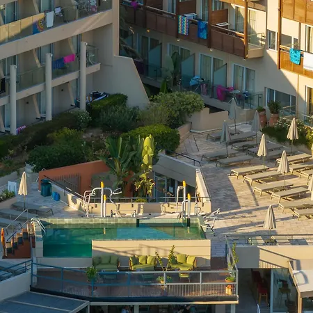 Hotel Minos 4*