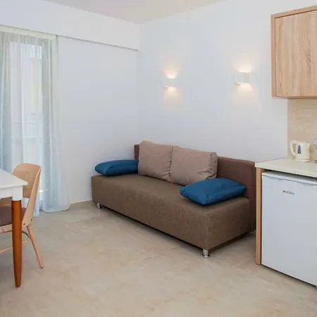 Minos Hotel Rétino